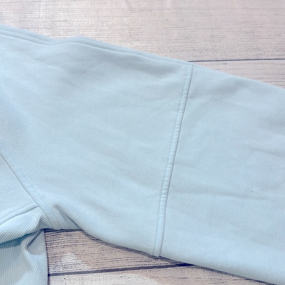 🍋Women’s Lululemon Scuba Oversized Funnel Neck Shirt size M/L🍋 - Picture 16 of 16